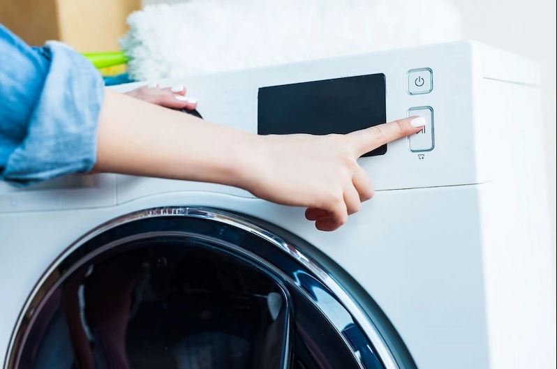 ۵ دلیل اصلی آبگیری نکردن ماشین لباسشویی