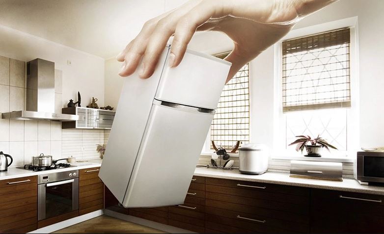 روشن کردن یخچال بعد از جابهجایی؛ چرا باید صبر کرد؟